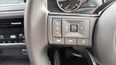 Nissan Qashqai 1.3 DiG-T MH Acenta Premium 5dr Petrol Hatchback